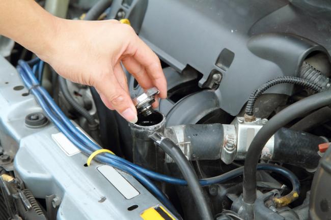 Ingin Mudik Lancar? Perhatikan 5 Hal Ini Pada Radiator